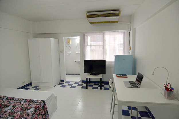 Condo · Wang Thonglang, bangkok — photo 5