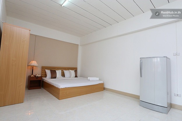 Condo · Huai Khwang, bangkok — photo 4
