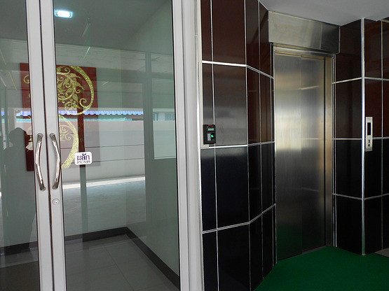 Wualai Soi 5 Apartment — photo 3