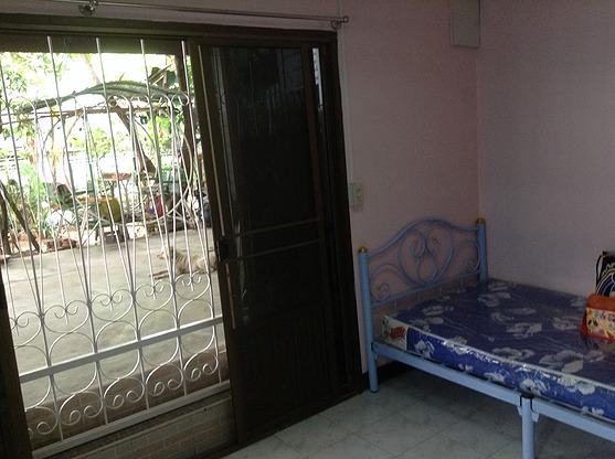 Condo · Phra Pradaeng — photo 3