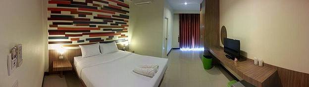 Condo — photo 2