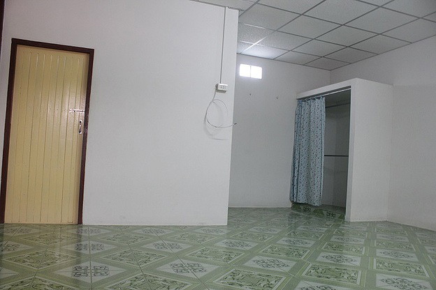 Condo — photo 2