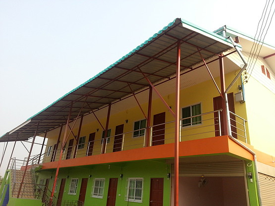 Condo — photo 1