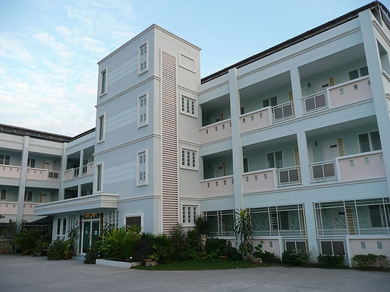 Condo — photo 4