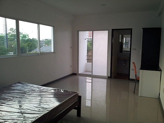 Condo — photo 5