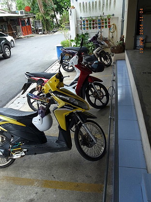 Condo · Bang Khun Thian, bangkok — photo 2