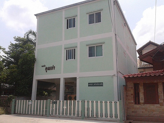Condo — photo 2