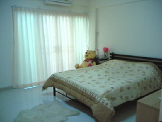 Condo · bangkok — photo 2
