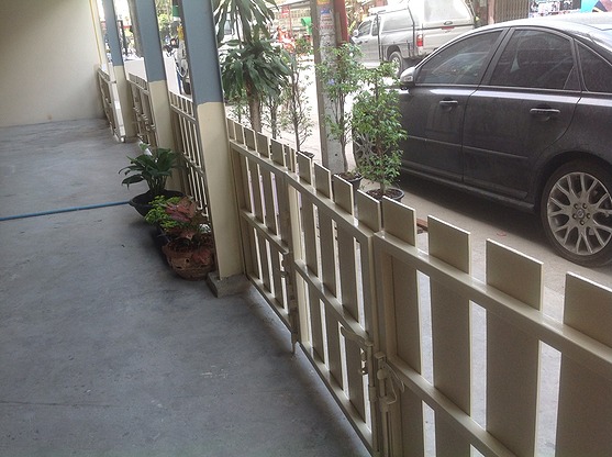 Condo · Mueang Samut Prakan — photo 5