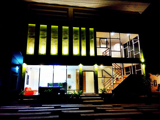 Condo — photo 3