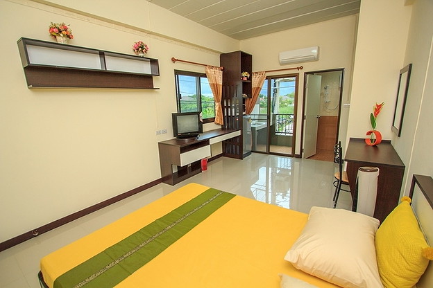 Condo — photo 5