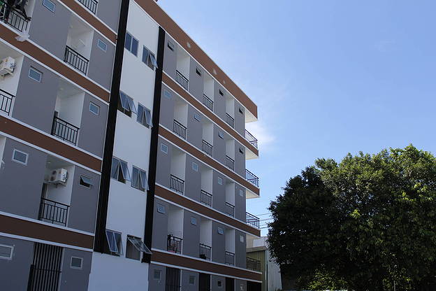Condo — photo 3