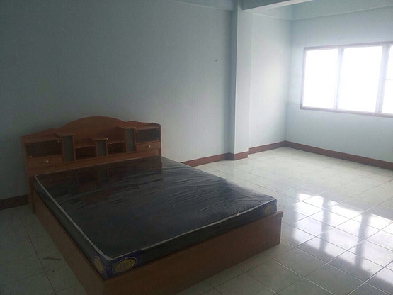 Condo · Mueang Nonthaburi