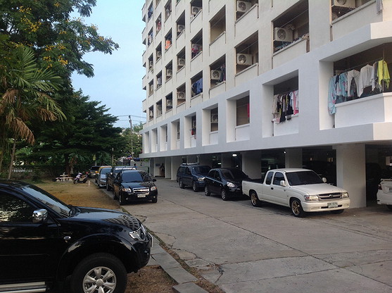 Condo · Mueang Samut Prakan — photo 5