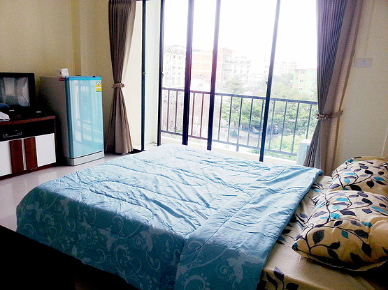 Condo · Mueang Chon Buri, chon_buri — photo 4