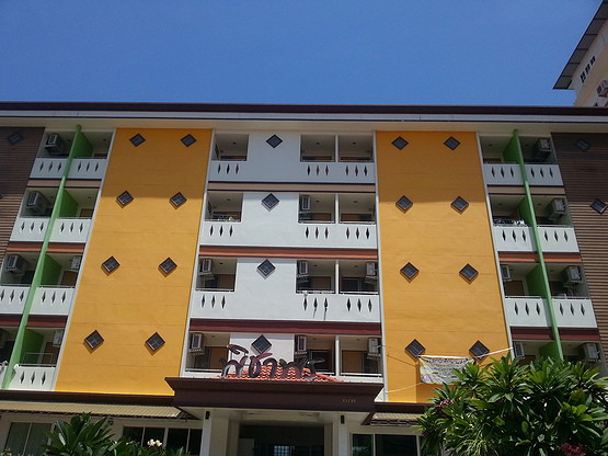 Condo · Mueang Chon Buri, chon_buri — photo 1