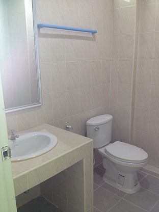 Condo · Mueang Chon Buri, chon_buri — photo 5