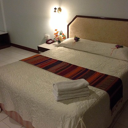 Srichum Apartment - Apartment for Rent