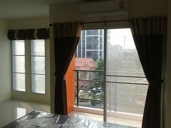 Condo · Mueang Chon Buri, chon_buri — photo 1