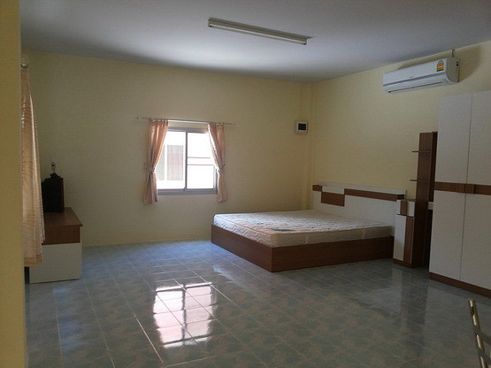 Room style resort for rent near Villa market at Chalong Phuket