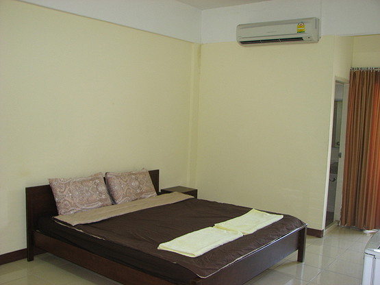 LEO RESIDENCE (AMATA CITY) — photo 4