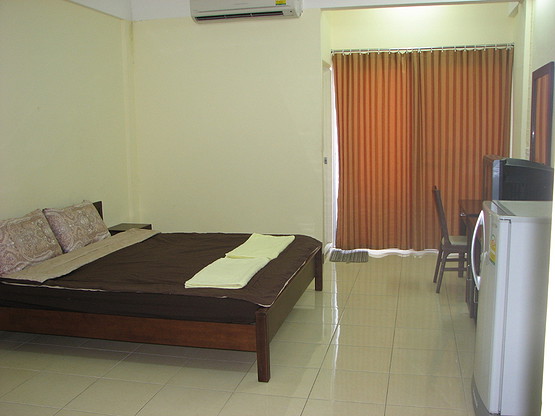 LEO RESIDENCE (AMATA CITY) — photo 5