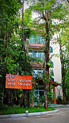 Condo — photo 2