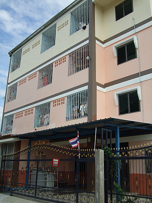 Thitinan Apartment - Apartment for Rent