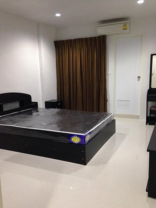 Condo · Bangkok Noi, bangkok — photo 2