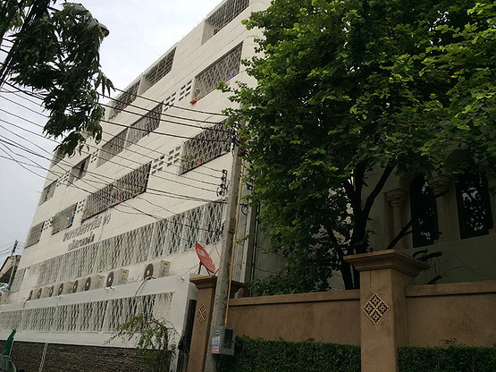 Condo · Huai Khwang, bangkok — photo 1