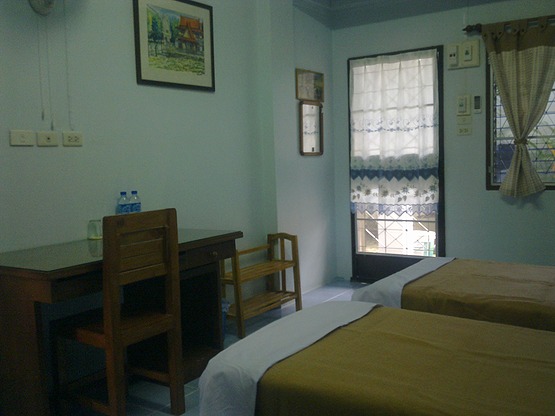 Condo — photo 2