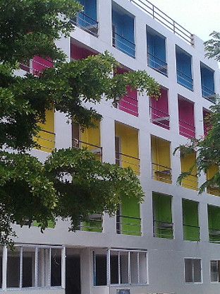 Condo — photo 2