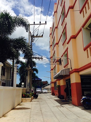 Condo — photo 1