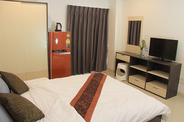 Condo · Bang Phli — photo 5