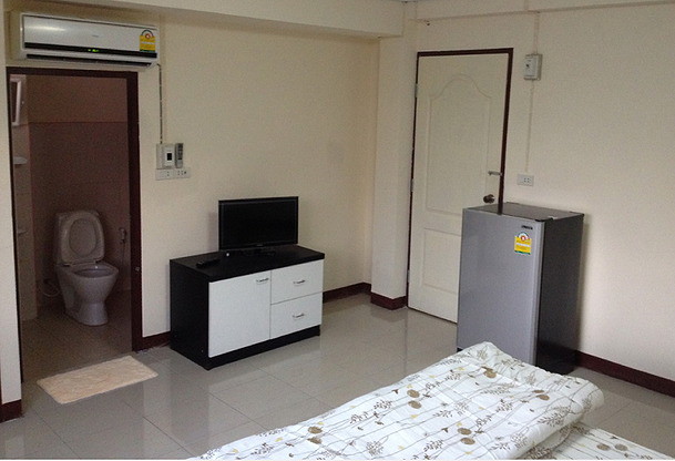 Condo — photo 3