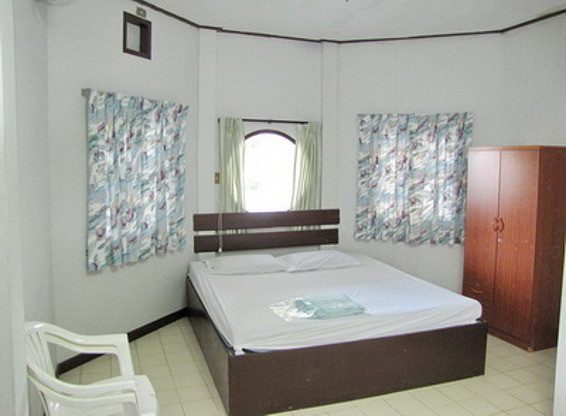 Condo · Mueang Chon Buri, chon_buri — photo 4