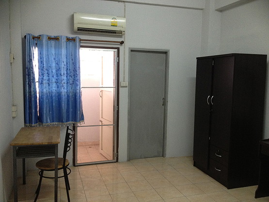 Condo · Bang Khae, bangkok — photo 3