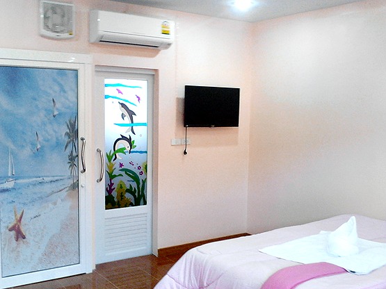 Condo — photo 3