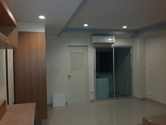 Condo — photo 3