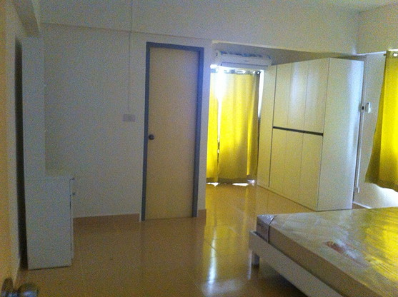 Condo · Bang Kapi, bangkok — photo 1