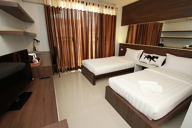 Bed By City Surawong-Patpong — photo 1