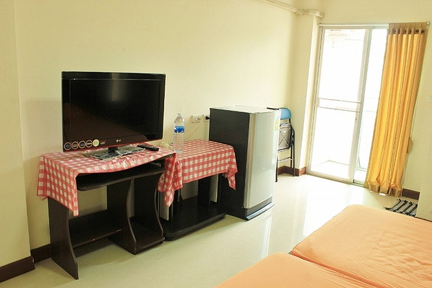 Condo — photo 5