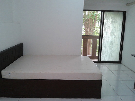 Condo · Wang Thonglang, bangkok — photo 3