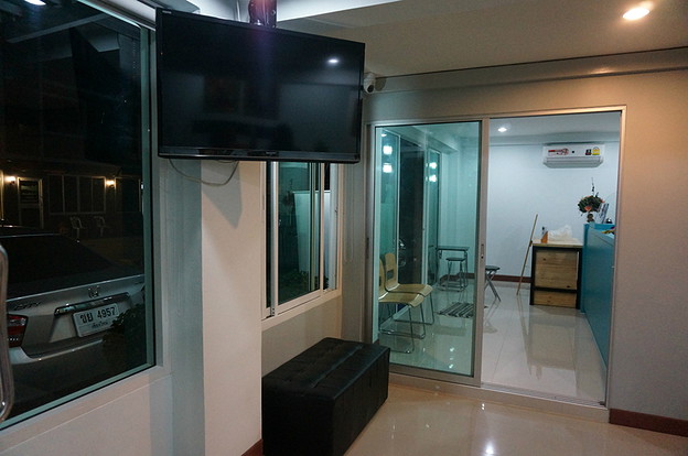 Condo · bangkok — photo 1