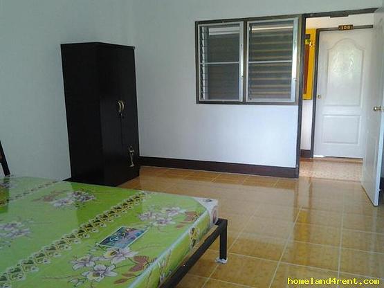 Condo — photo 2