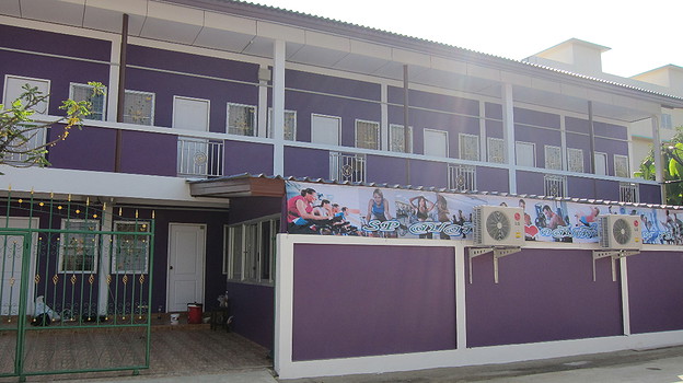 Condo — photo 2