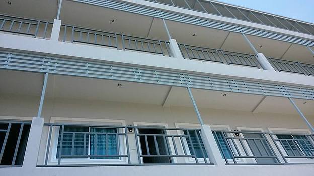 Condo — photo 1