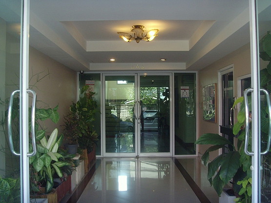 Condo — photo 3