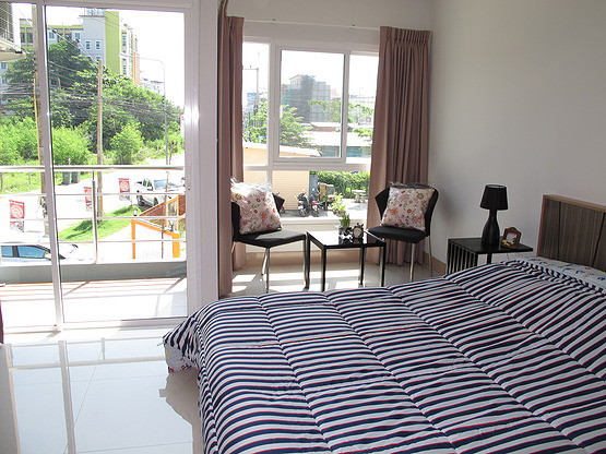 Condo · Mueang Chon Buri, chon_buri — photo 3