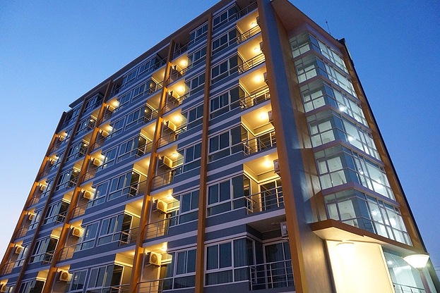 Condo · Mueang Chon Buri, chon_buri — photo 1